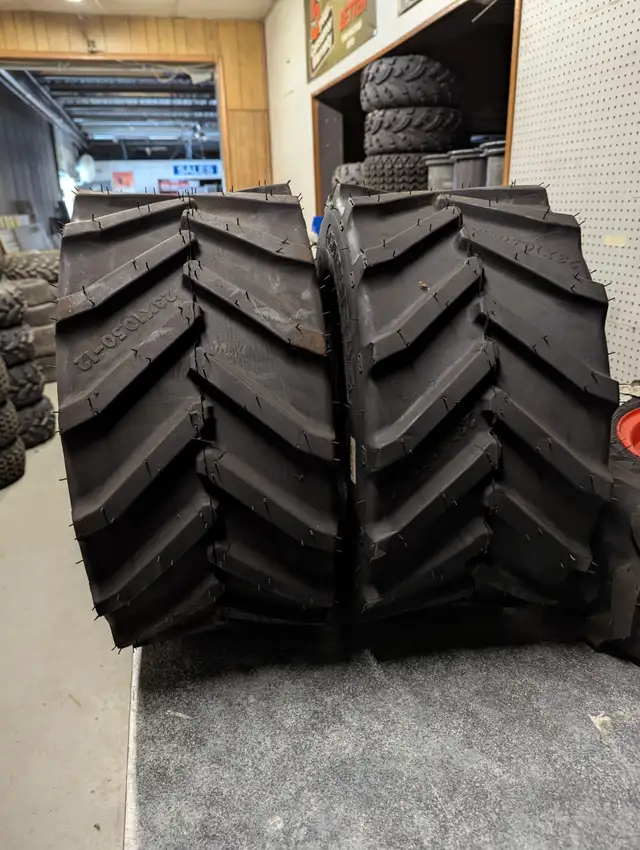 Carlisle 23x10.50-12 R1 AG Lug Tires