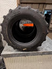 Carlisle 23x10.50-12 R1 AG Lug Tires - Photo 2