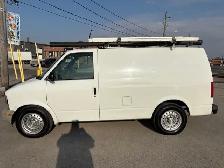 2005 GMC Safari Cargo Van CARGO VAN-LADDER RACKS-DIVIDER-SHELVES - Photo 2