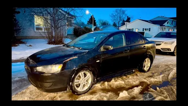 2011 Mitsubishi Lancer - Photo 4