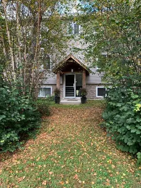 Bright two bedroom on Northside