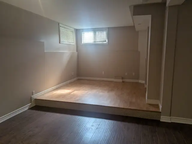 Bright 2-Bedroom Basement Apartment for Rent – Southend Barrie – - Photo 6