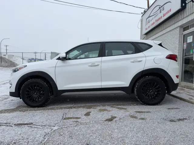 2018 Hyundai Tucson| All Wheel Drive | Two Sets of Tires | - Photo 5