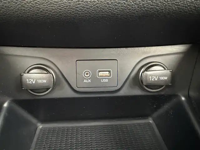 2018 Hyundai Tucson| All Wheel Drive | Two Sets of Tires | - Photo 14