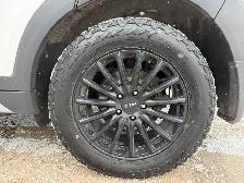 2018 Hyundai Tucson| All Wheel Drive | Two Sets of Tires | - Photo 21