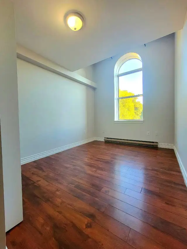 Hiring Handyman / Superintendent - Photo 8