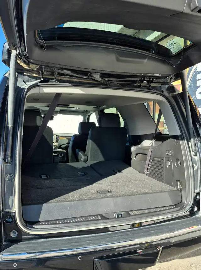 2017 GMC Yukon Denali - Photo 4