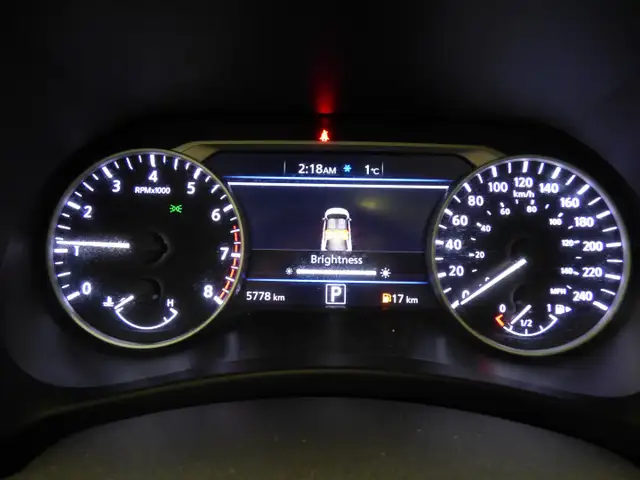2025 NISSAN SENTRA SR, AUTO, TOIT, CUIR, CARPLAY, GARANTIE!! - Photo 9