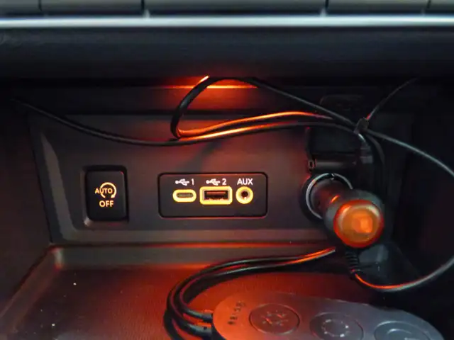 2025 NISSAN SENTRA SR, AUTO, TOIT, CUIR, CARPLAY, GARANTIE!! - Photo 14