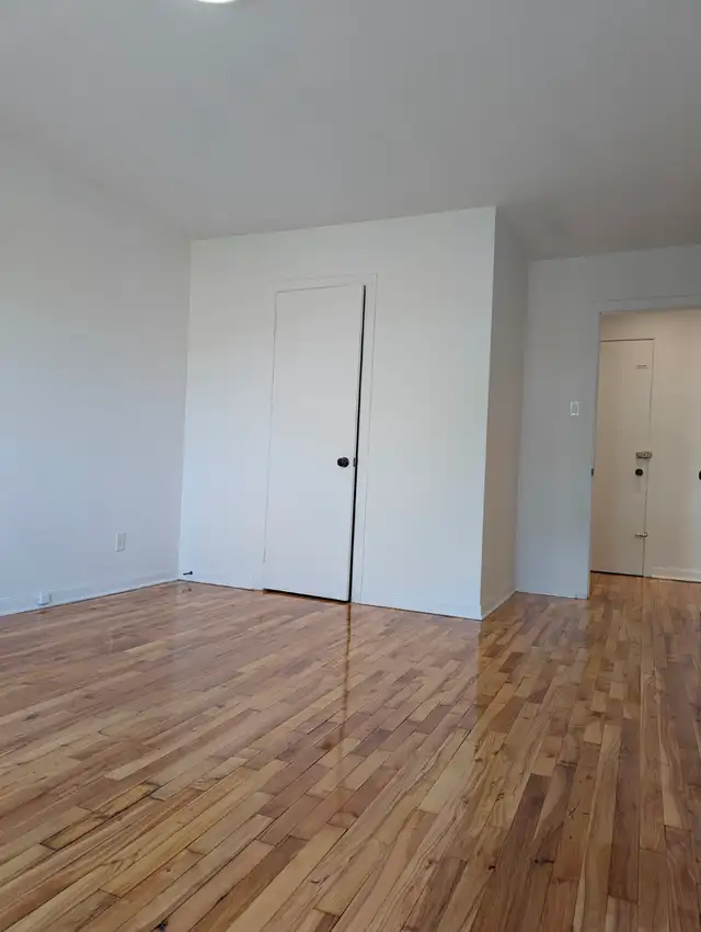 Rosemont Grand 3 1/2 chauffage/eau chaude életros inclus - Photo 10