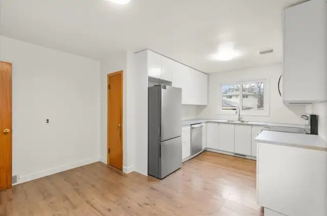 House For Rent - Photo 5
