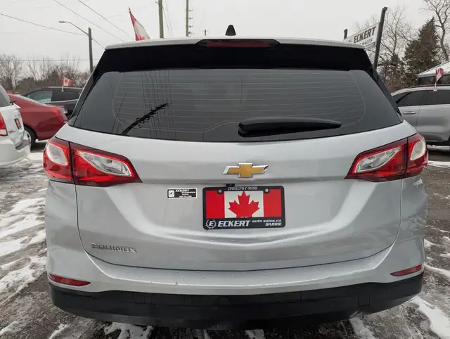 2021 Chevrolet Equinox LS WITH APPLE CARPLAY! - Photo 7