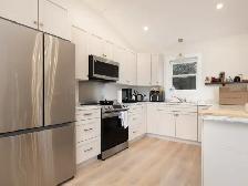 STUNNING HALIFAX VIEWS: EXECUTIVE 2 Bed 2 Bath AVAILABLE MAY 1ST - Photo 5