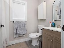 STUNNING HALIFAX VIEWS: EXECUTIVE 2 Bed 2 Bath AVAILABLE MAY 1ST - Photo 9