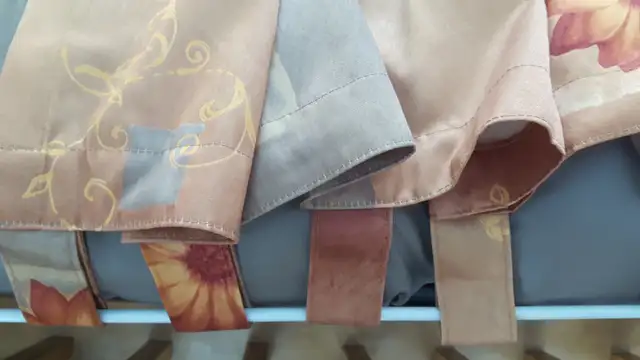 BEAU RIDEAU NEUF TISSU SOYEUX DOUBLÉ 54'LARx87'ou 84'HAUT $20.00 - Photo 2