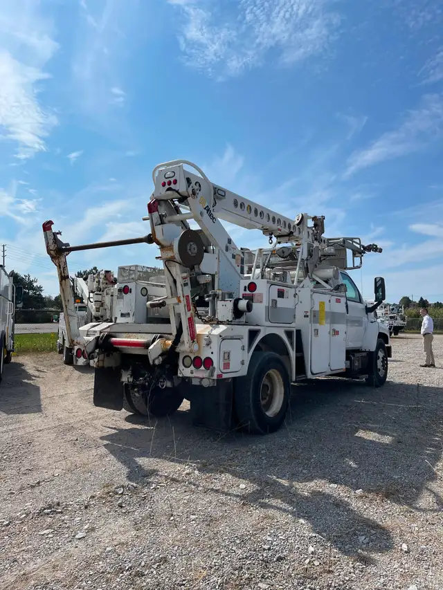 2009 GMC C8500 Altec AT40C Cable Puller - Photo 4