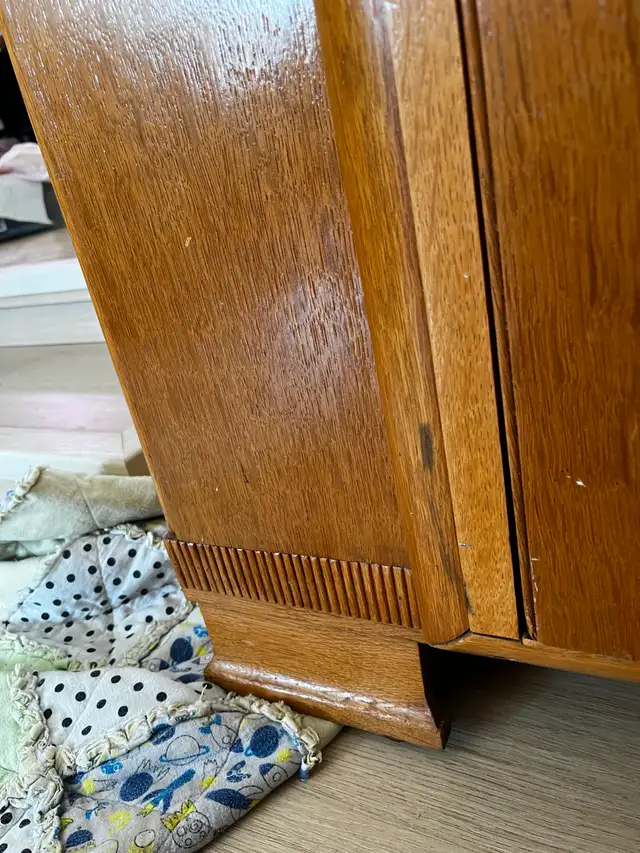 free old wardrobe - Photo 3