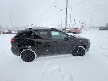 2019 JEEP CHEROKEE V6 4X4  CERTIFIED  FINANCING AVAILABLE - Photo 6