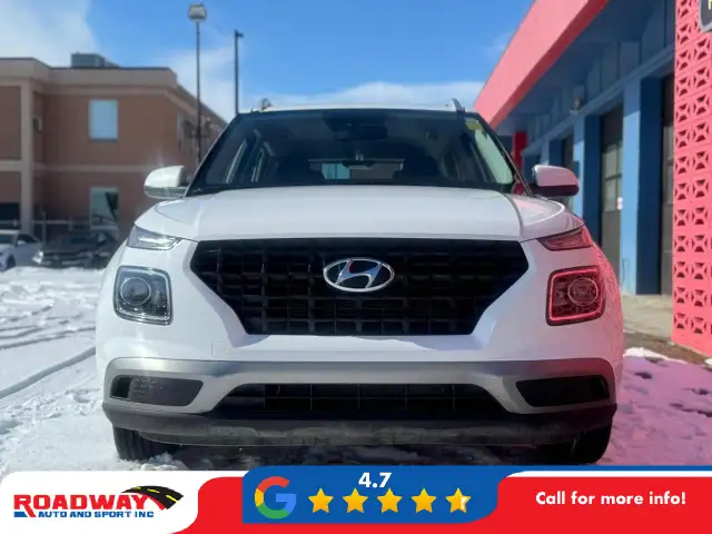 2024 Hyundai Venue Preferred HEATED SEATS | APPLE CARPLAY | B... - Photo 2