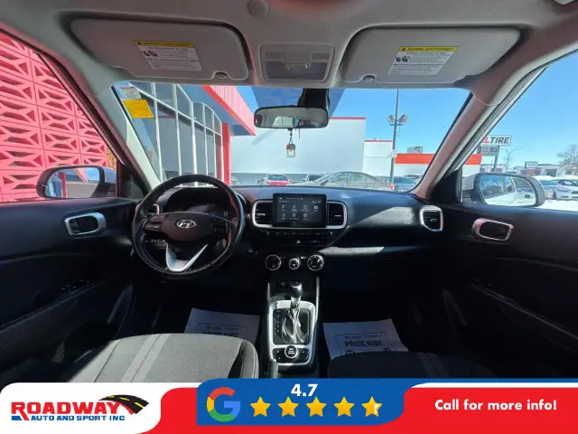 2024 Hyundai Venue Preferred HEATED SEATS | APPLE CARPLAY | B... - Photo 12