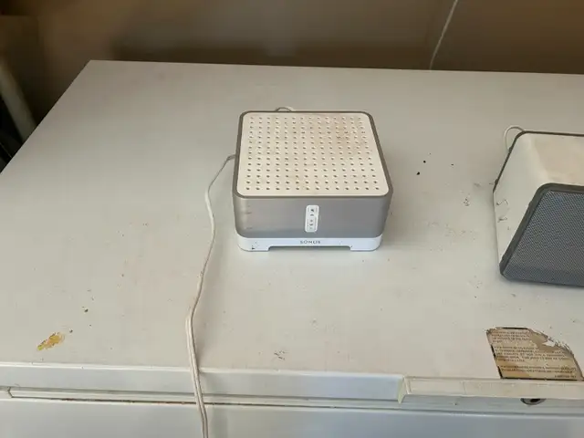 Used Sonos system for sale - Photo 4