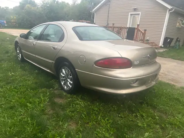2004 Chrysler Concorde - Photo 5