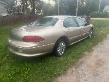 2004 Chrysler Concorde - Photo 6