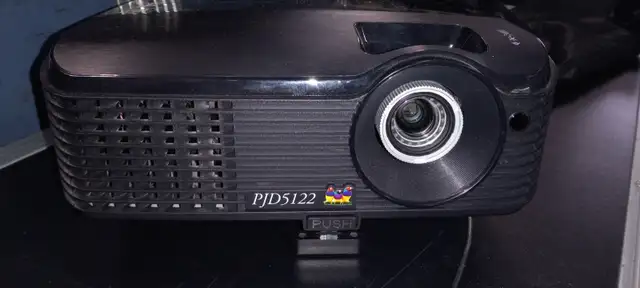 VIEWSONIC 2700 ANSILUMENS PROJECTOR - Photo 2