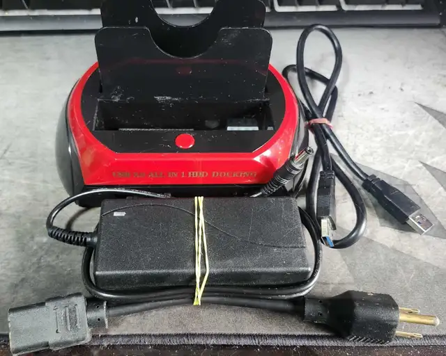 USB 3.0 IDE   SATA DUAL HARD DRIVE DOCK – OTB BACKUP – $20