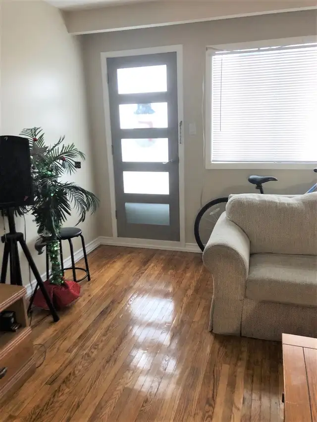 Room for Rent, $730 in Student Building - Photo 3