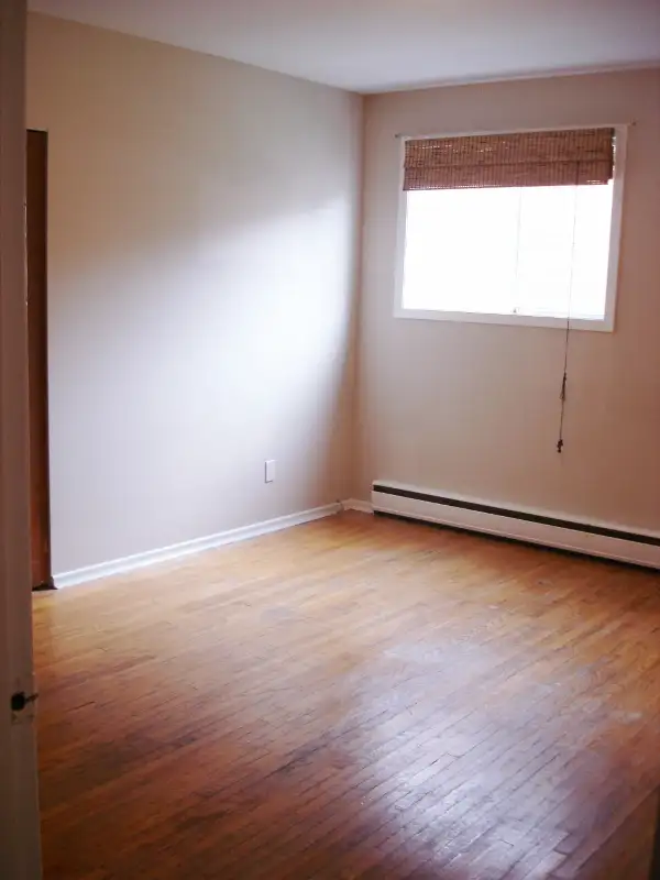 Room for Rent, $730 in Student Building - Photo 6