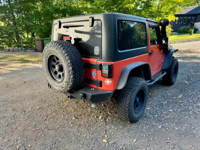 Jeep Wrangler Sahara 2015 - Photo 3