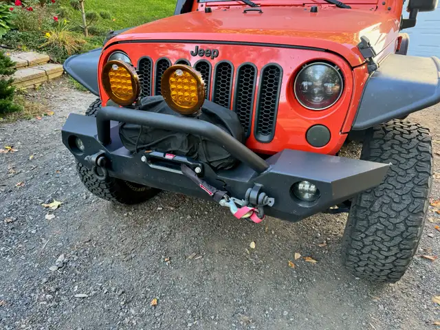 Jeep Wrangler Sahara 2015 - Photo 4