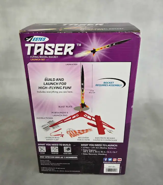 Taser Flying Model Rocket - Photo 2