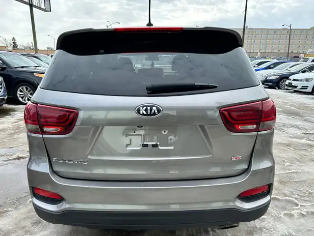 2019 KIA SORENTO LX – 2.4L – AWD - NO ACCIDENTS - Photo 6
