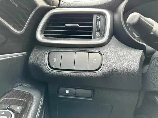 2019 KIA SORENTO LX – 2.4L – AWD - NO ACCIDENTS - Photo 19