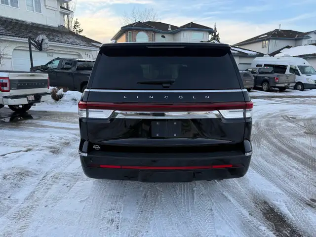 2022 Lincoln Navigator Resurve