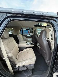 2022 Lincoln Navigator Resurve - Photo 10