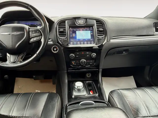 2017 Chrysler 300 Backup Cam H.Seats Sunroof 1 YEAR WARRANTY - Photo 9