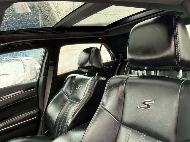 2017 Chrysler 300 Backup Cam H.Seats Sunroof 1 YEAR WARRANTY - Photo 11