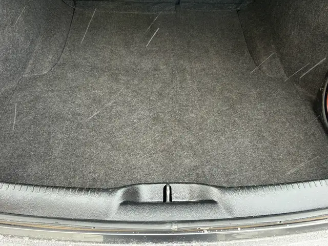 2017 Chrysler 300 Backup Cam H.Seats Sunroof 1 YEAR WARRANTY - Photo 16