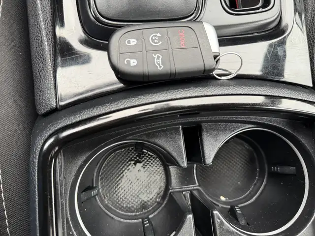 2017 Chrysler 300 Backup Cam H.Seats Sunroof 1 YEAR WARRANTY - Photo 19