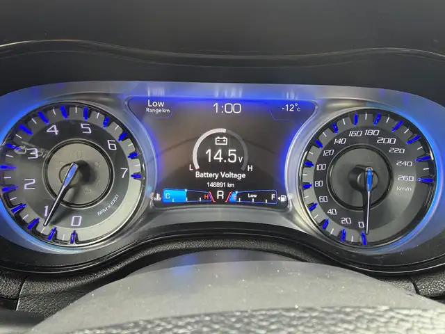 2017 Chrysler 300 Backup Cam H.Seats Sunroof 1 YEAR WARRANTY - Photo 22