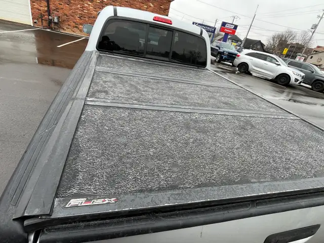 2007 TRD Toyota Tacoma- certified - Photo 2