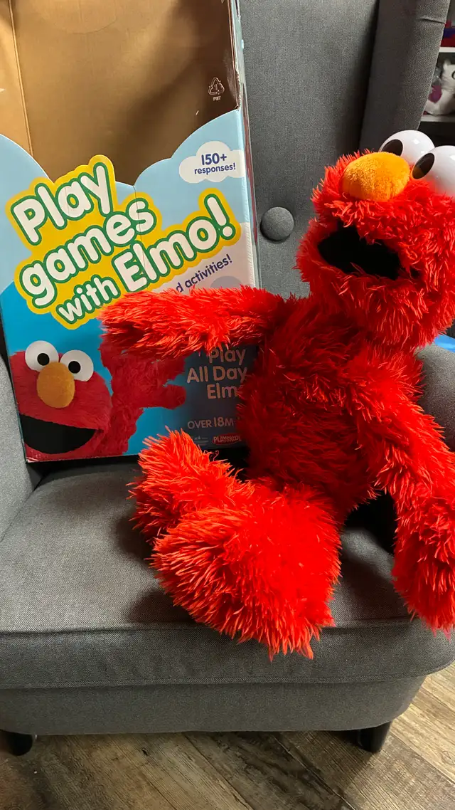 Play all day Elmo
