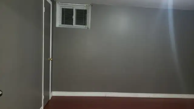 2 BEDROOMS BASEMENT APARTMENT - Photo 7