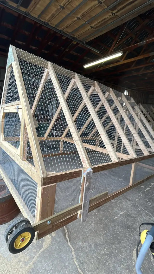 Chicken Tractors / Movable Coop - Photo 4