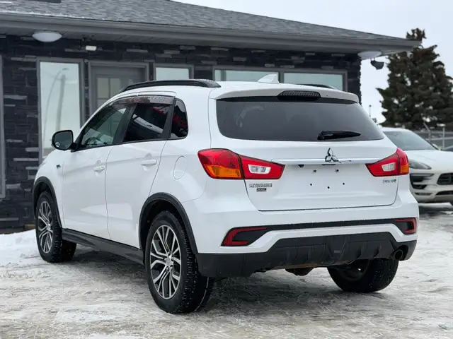 2018 MITSUBISHI RVR GT – 2.4L – AWD   161,000 KM   ACCIDENT FREE - Photo 6