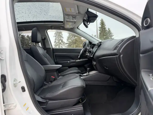 2018 MITSUBISHI RVR GT – 2.4L – AWD   161,000 KM   ACCIDENT FREE - Photo 10