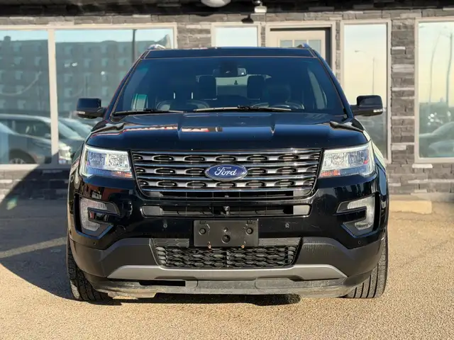 2016 FORD EXPLORER LIMITED – 3.5L V6 – AWD-ACCIDENT FREE - Photo 2
